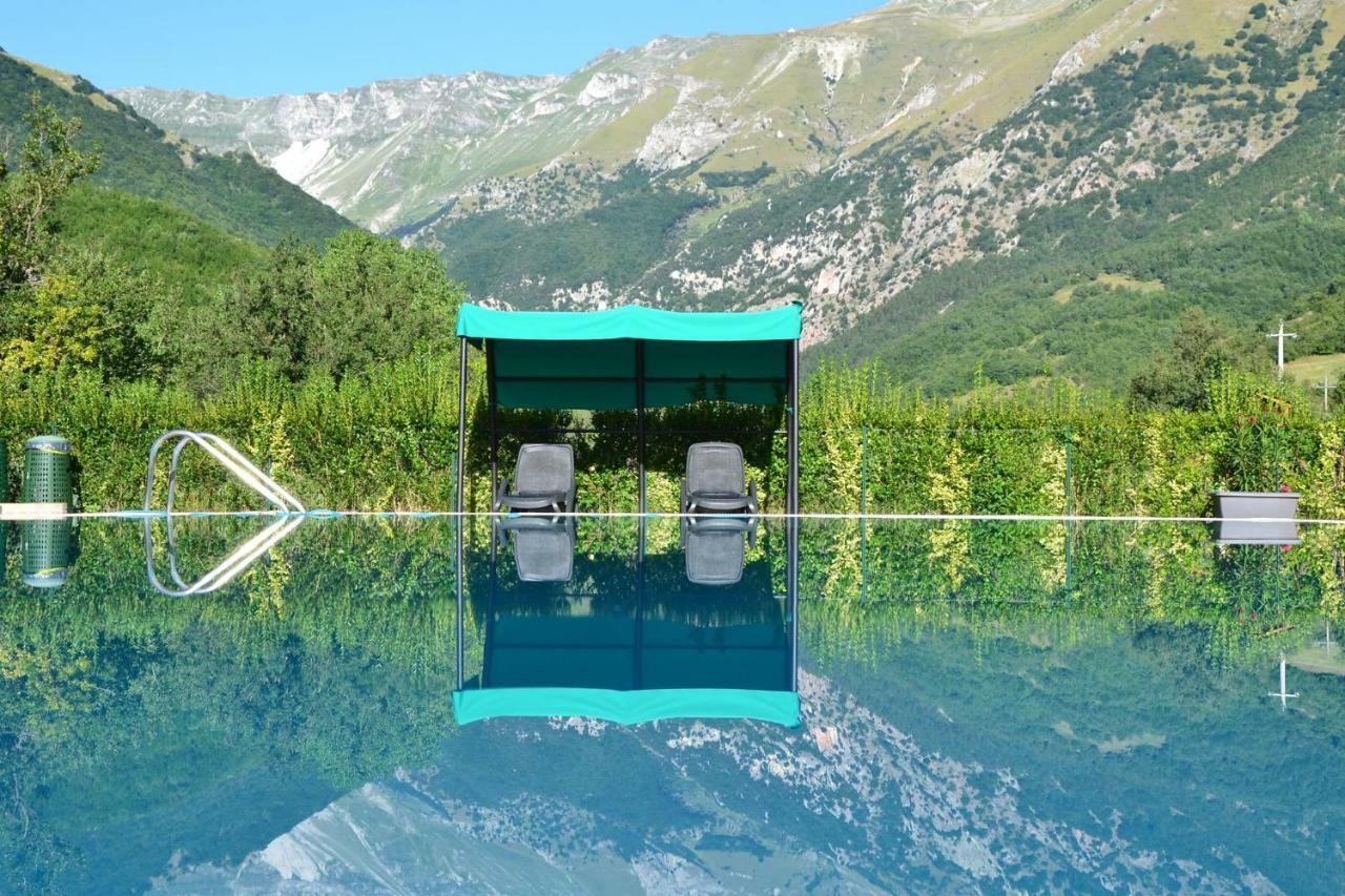 La Baita Di Pilato Montemonaco Buitenkant foto